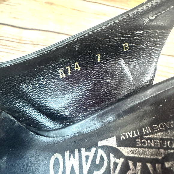 Salvatore Ferragamo Womens Tan Black Satin & Leather Slingback Heels 7B - Picture 9 of 16